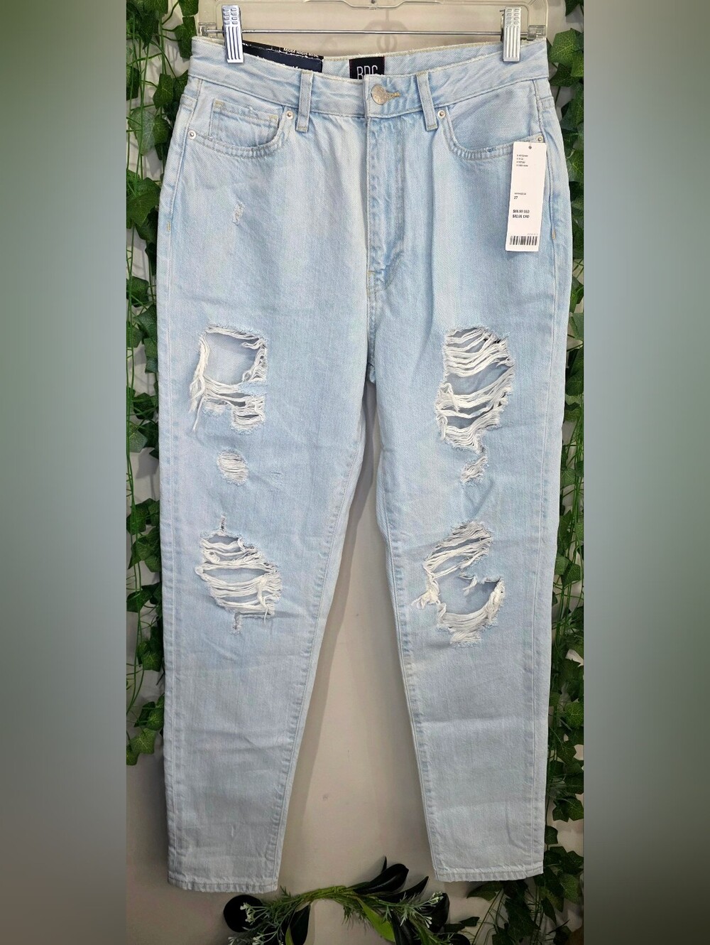 Sz 27 (Sz 4) • BDG Jeans • NWT